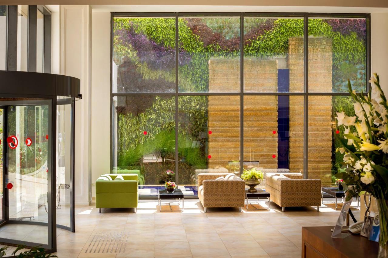 C Hotel Neve Ilan Exterior foto
